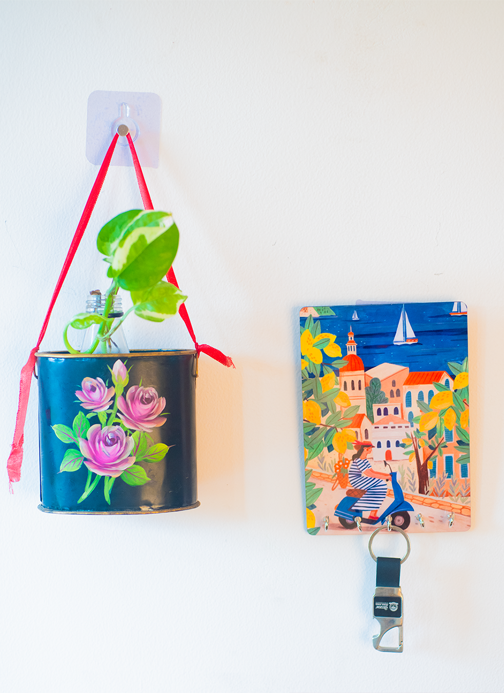 Katha Plates 5-Hook Keyholder • Multicolor • 5″×7″ • MDF • Wall-Mounted for Entryway (Amalfi Coast)