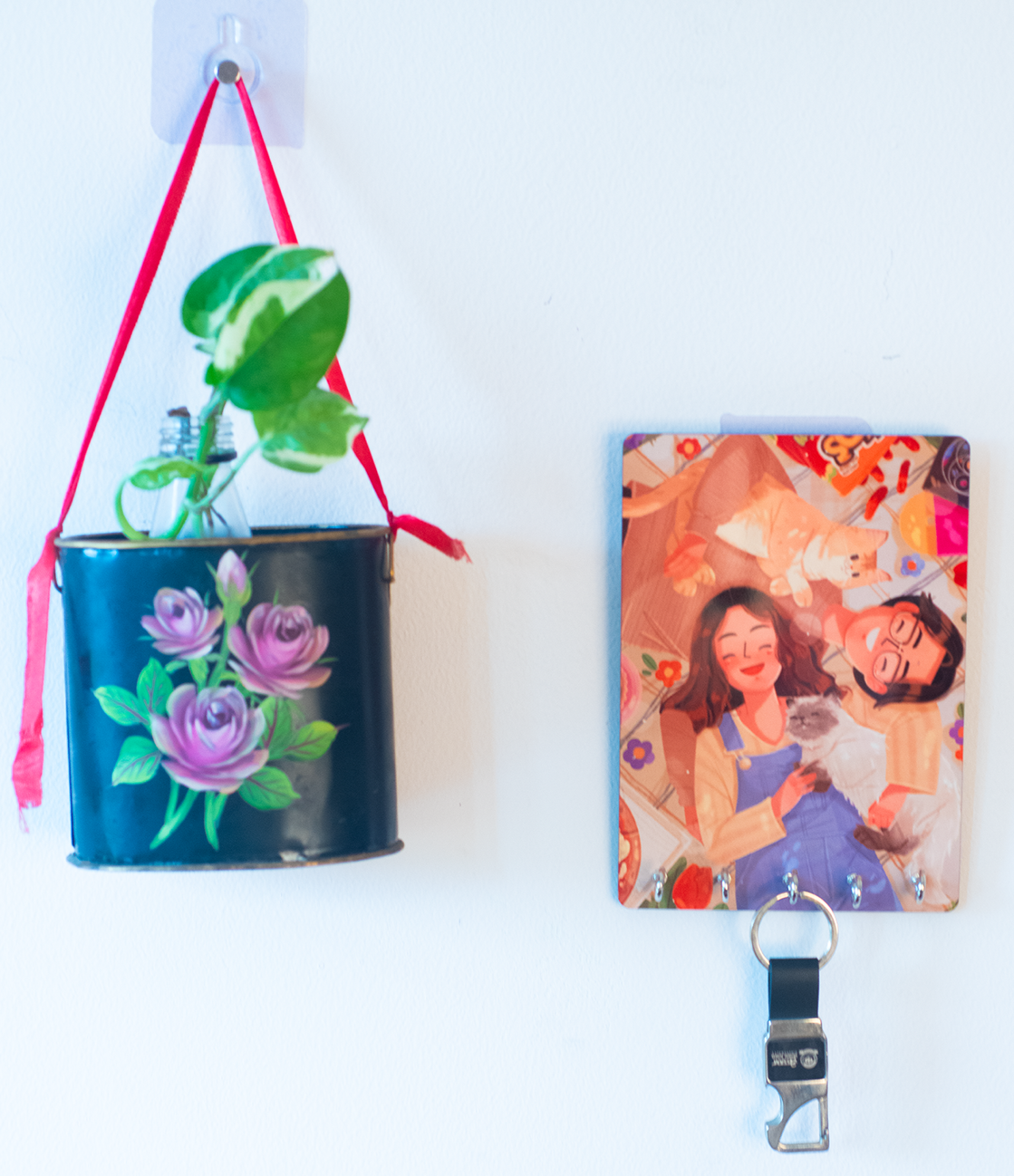 Katha Plates 5-Hook Keyholder • Multicolor • 5″×7″ • MDF • Wall-Mounted for Entryway (Everyday Love)