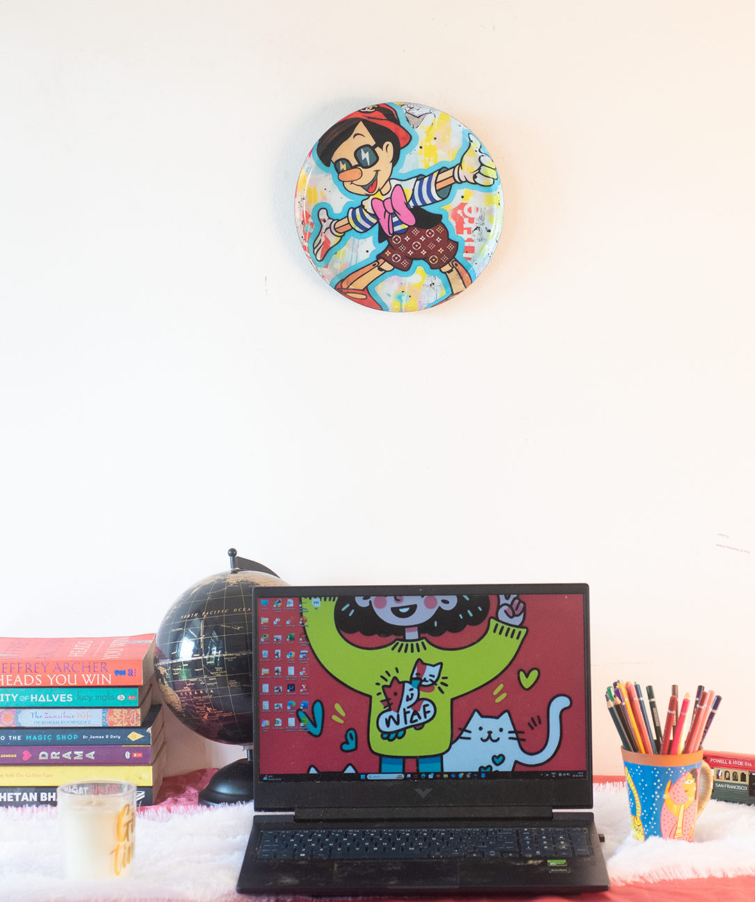 Classic Toons 6| 10" Metal Wall Hanging Plates with Pre-Attached Hooks (Set of 1)