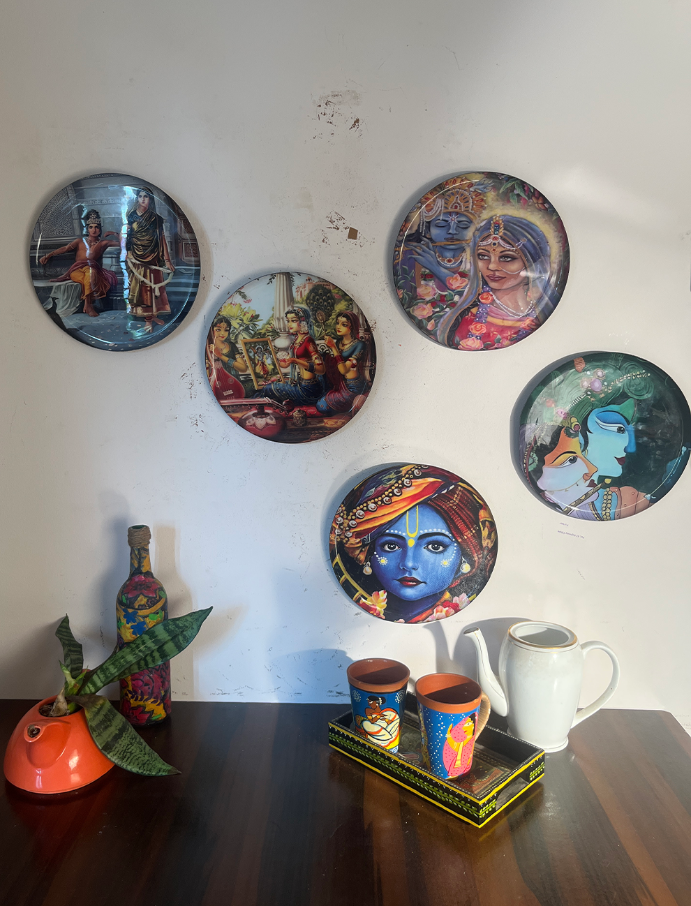 Radha Krishna Kathayein | Sacred Harmony| Wall Décor Plates | 10" (Set of 5)
