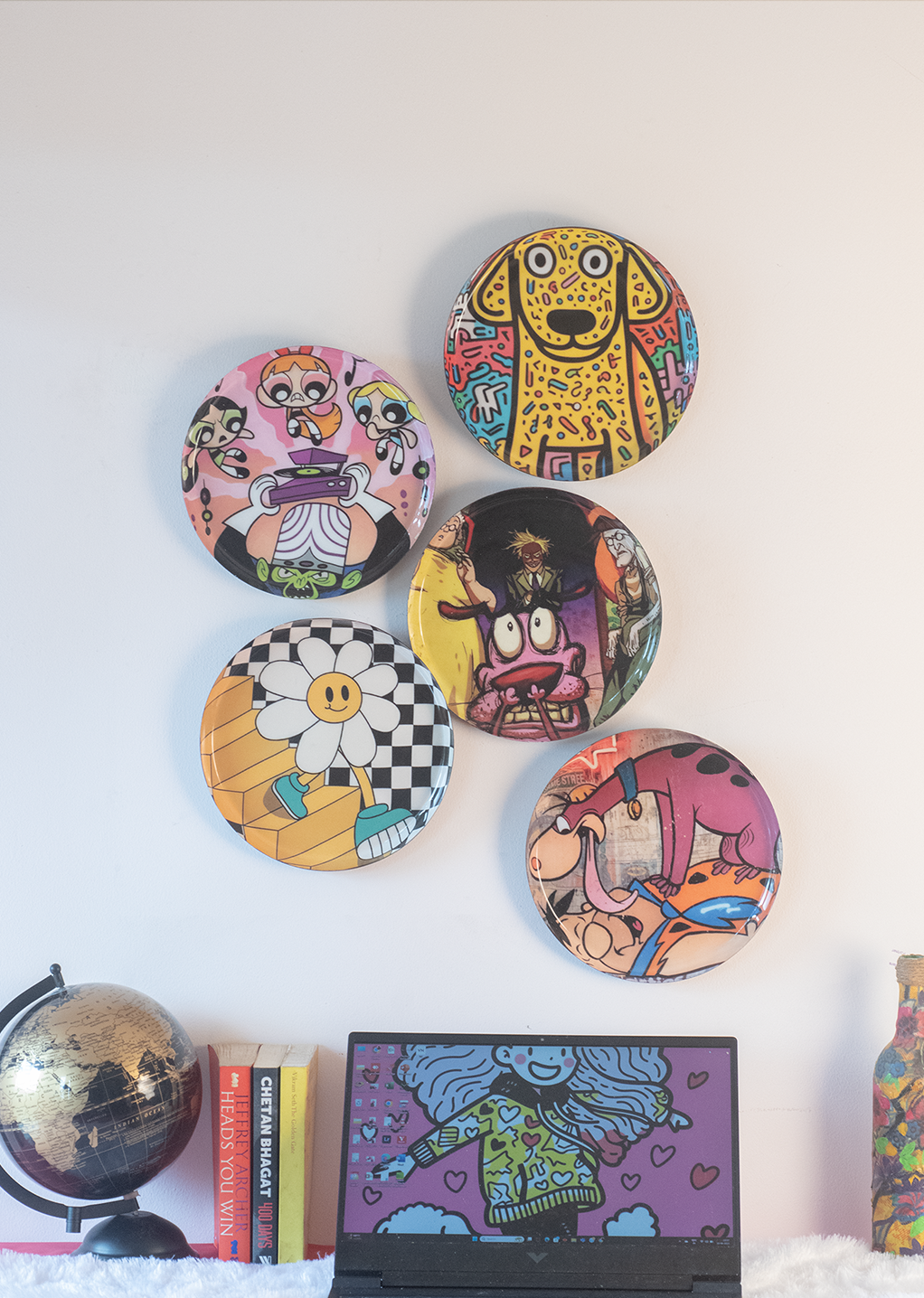 Classic Toons 4 | 10" Metal Wall Hanging Plates with Pre-Attached Hooks (Set of 5)