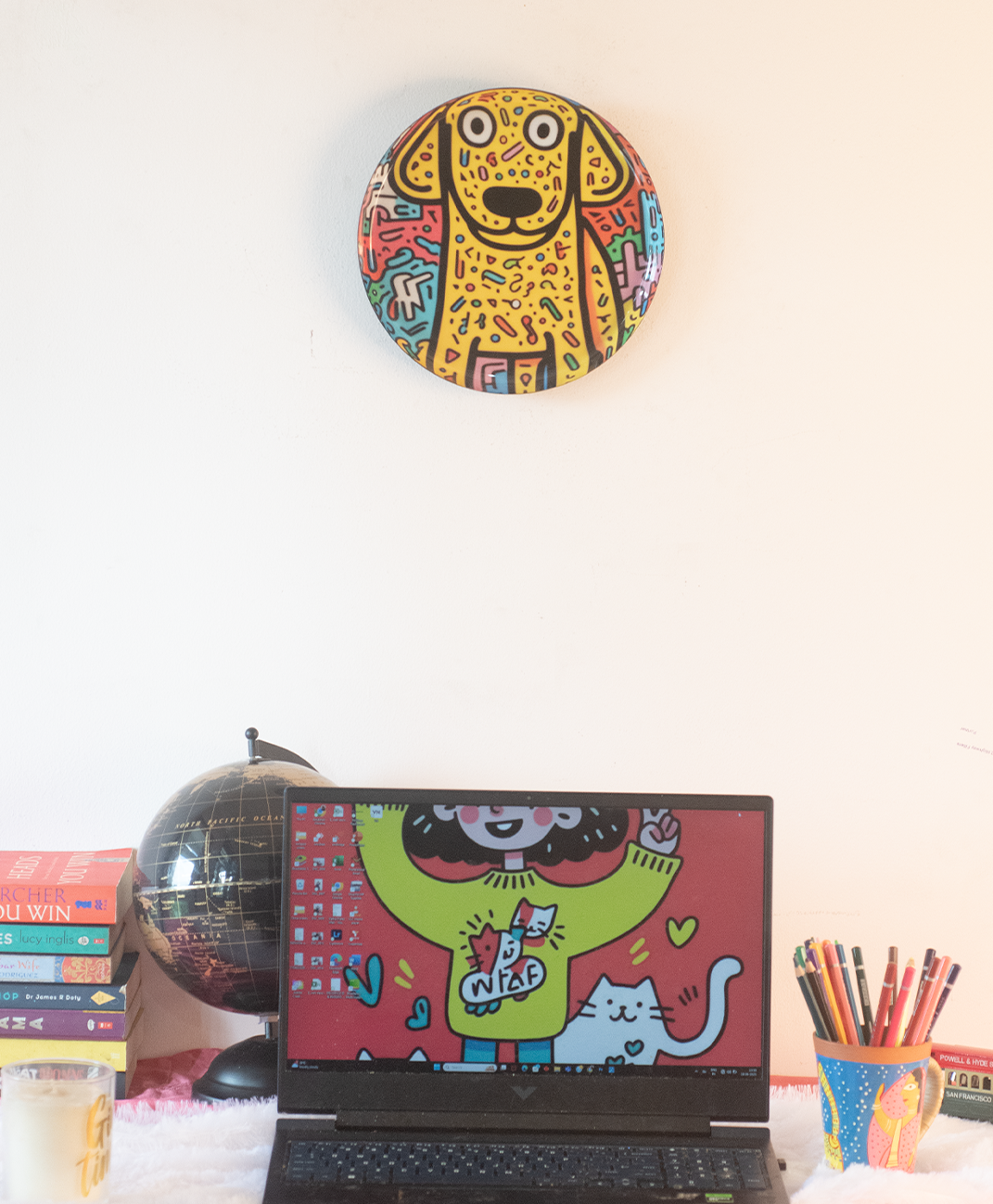 Classic Toons 4| 10" Metal Wall Hanging Plates with Pre-Attached Hooks (Set of 1)