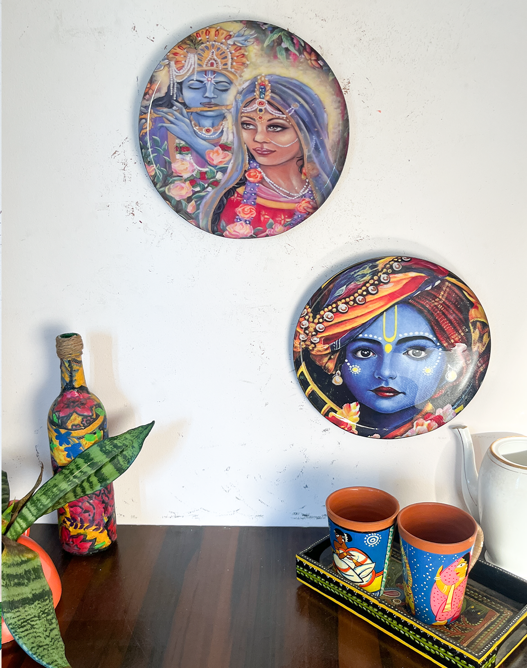 Radha Krishna Kathayein | The Celestial Dance | Wall Décor Plates | 10" (Set of 2)