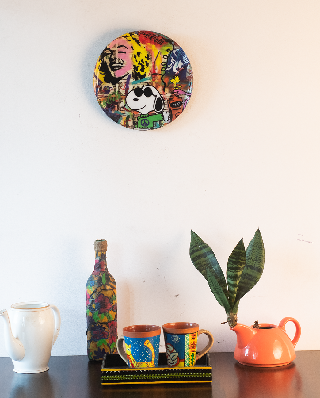 Classic Toons 13| 10" Metal Wall Hanging Plates with Pre-Attached Hooks (Set of 1)