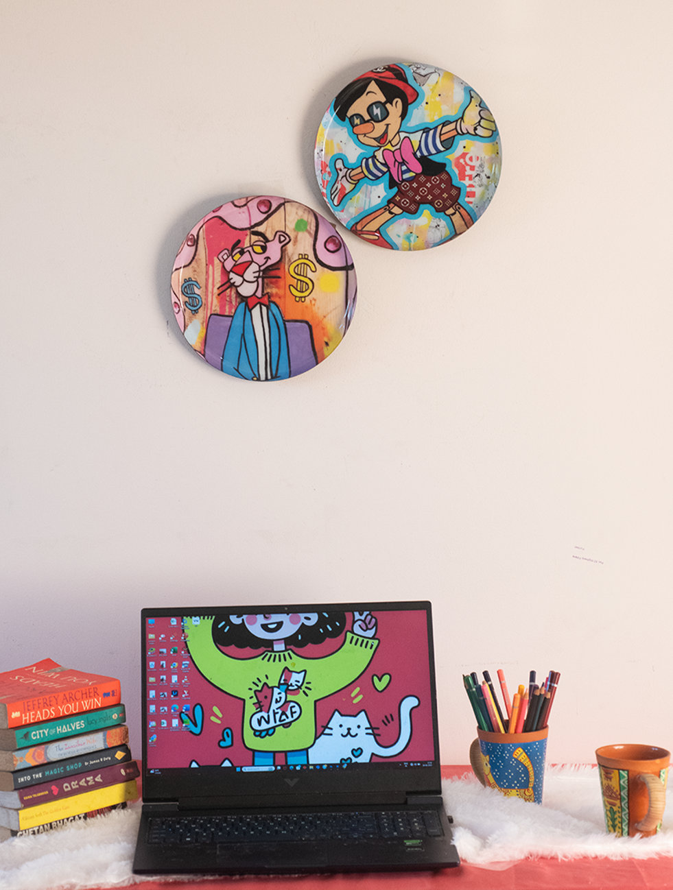 Classic Toons 5| 10" Metal Wall Hanging Plates with Pre-Attached Hooks (Set of 2)