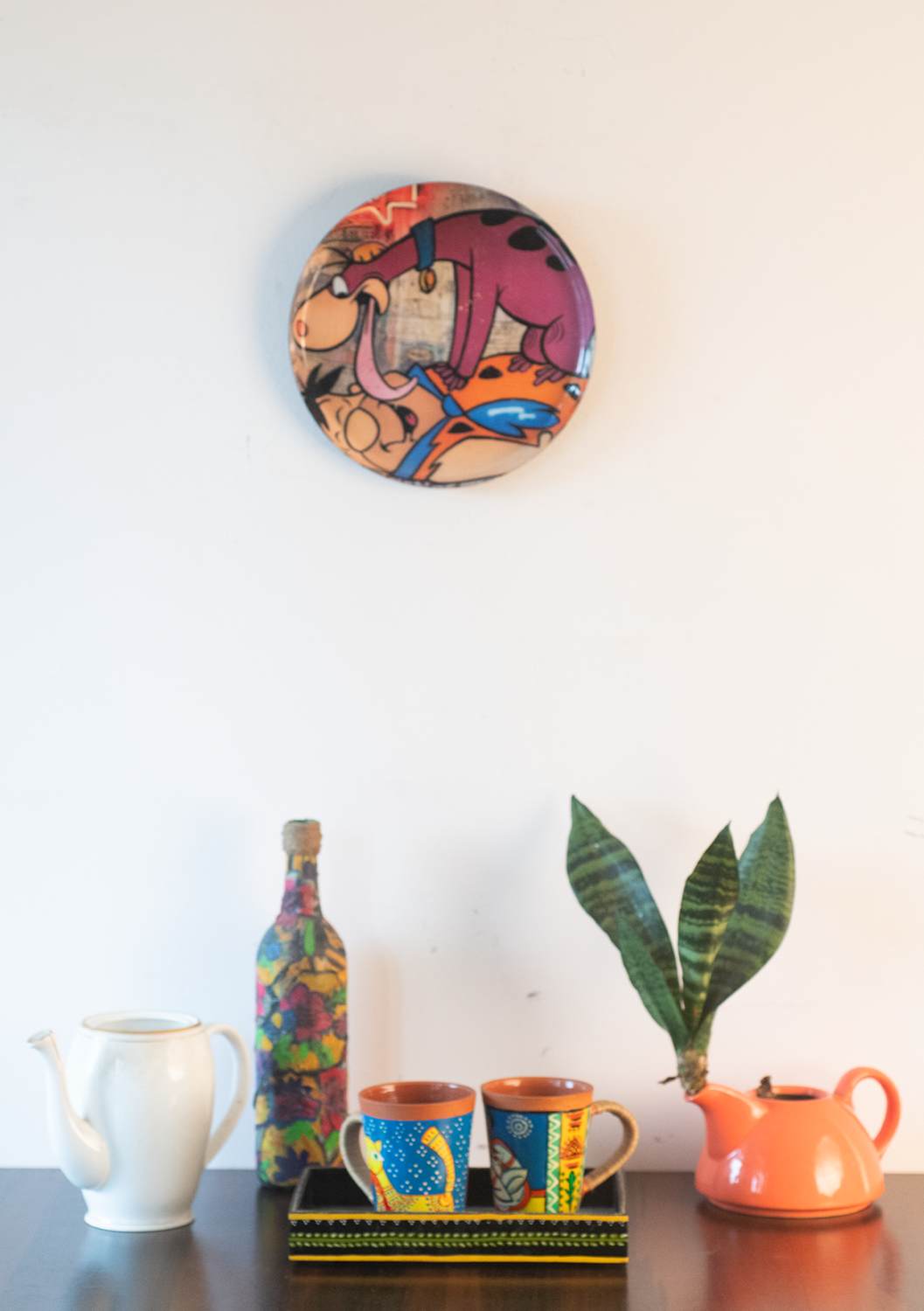 Classic Toons 2| 10" Metal Wall Hanging Plates with Pre-Attached Hooks (Set of 1)
