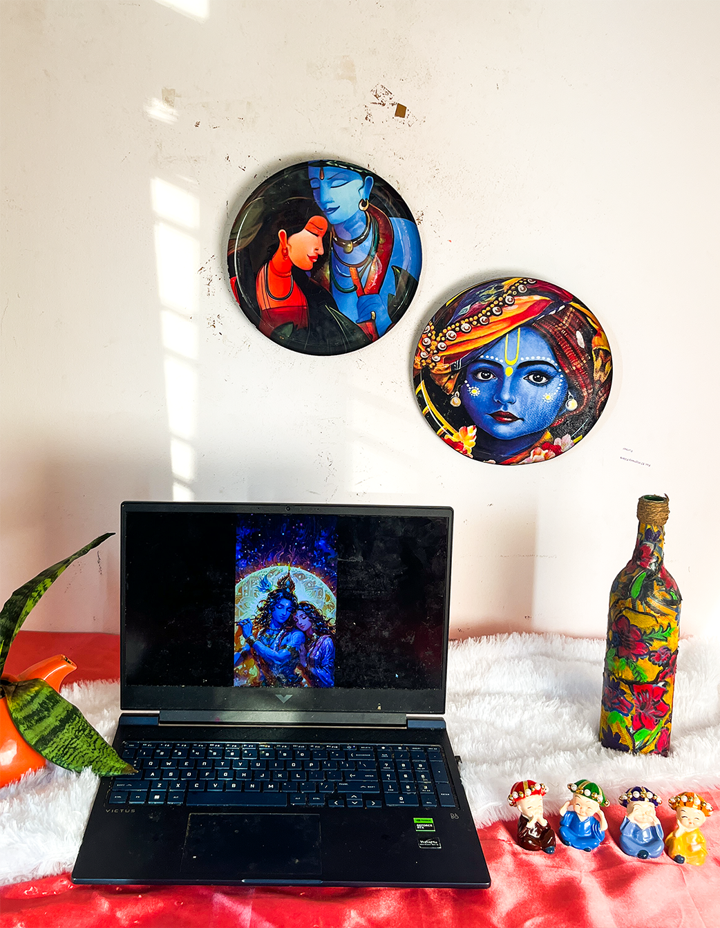 Radha Krishna Kathayein | The Eternal Love | Wall Décor Plates | 10" (Set of 2)