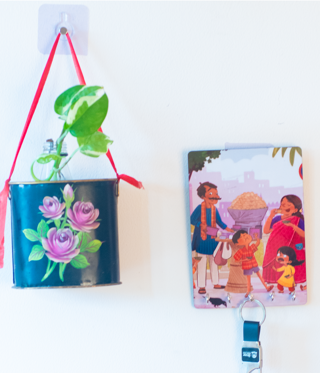 Katha Plates 5-Hook Keyholder • Multicolor • 5″×7″ • MDF • Wall-Mounted for Entryway (Paanipuri Love)