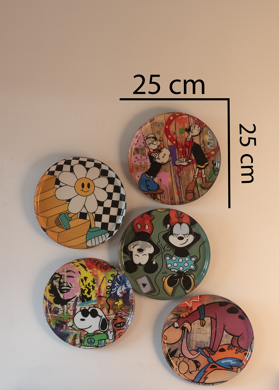Classic Toons 5 | 10" Metal Wall Hanging Plates with Pre-Attached Hooks (Set of 5)