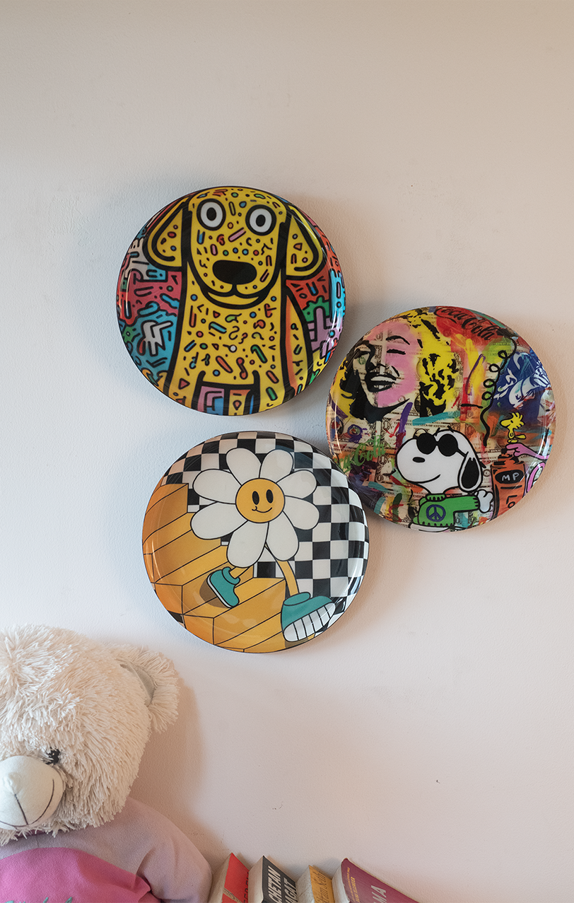 Classic Toons 3| 10" Metal Wall Hanging Plates with Pre-Attached Hooks (Set of 3)