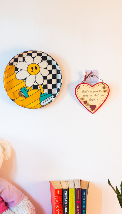Classic Toons 5| 10" Metal Wall Hanging Plates with Pre-Attached Hooks (Set of 1)