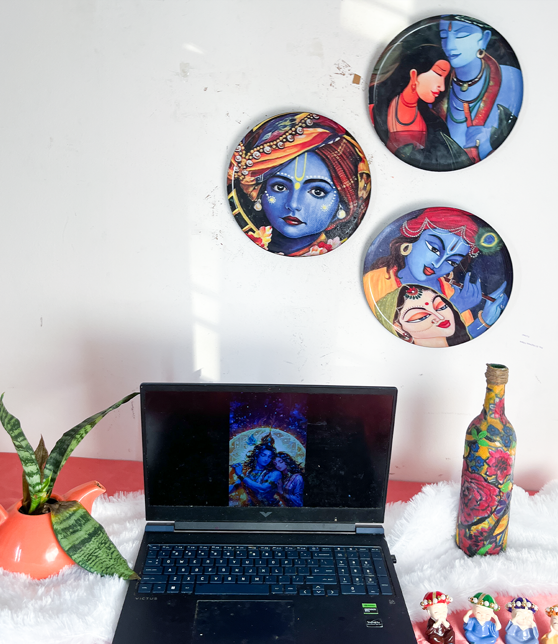 Radha Krishna Kathayein | The Divine Love| Wall Décor Plates | 10" (Set of 3)