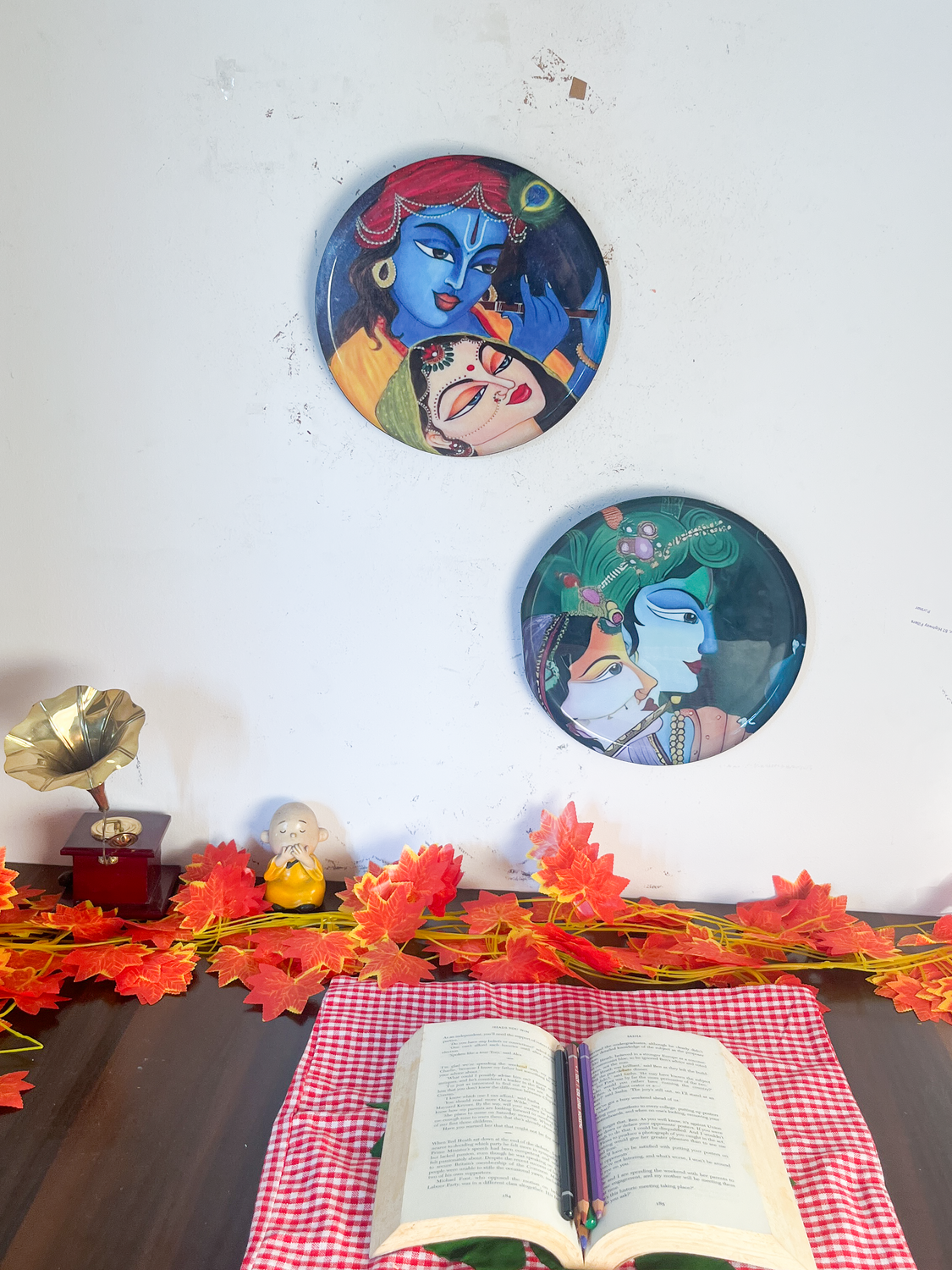 Radha Krishna Kathayein | The Sacred Union | Wall Décor Plates | 10" (Set of 2)